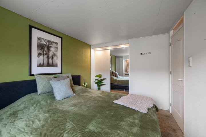 Photo 37 of Dekkerstraat 28