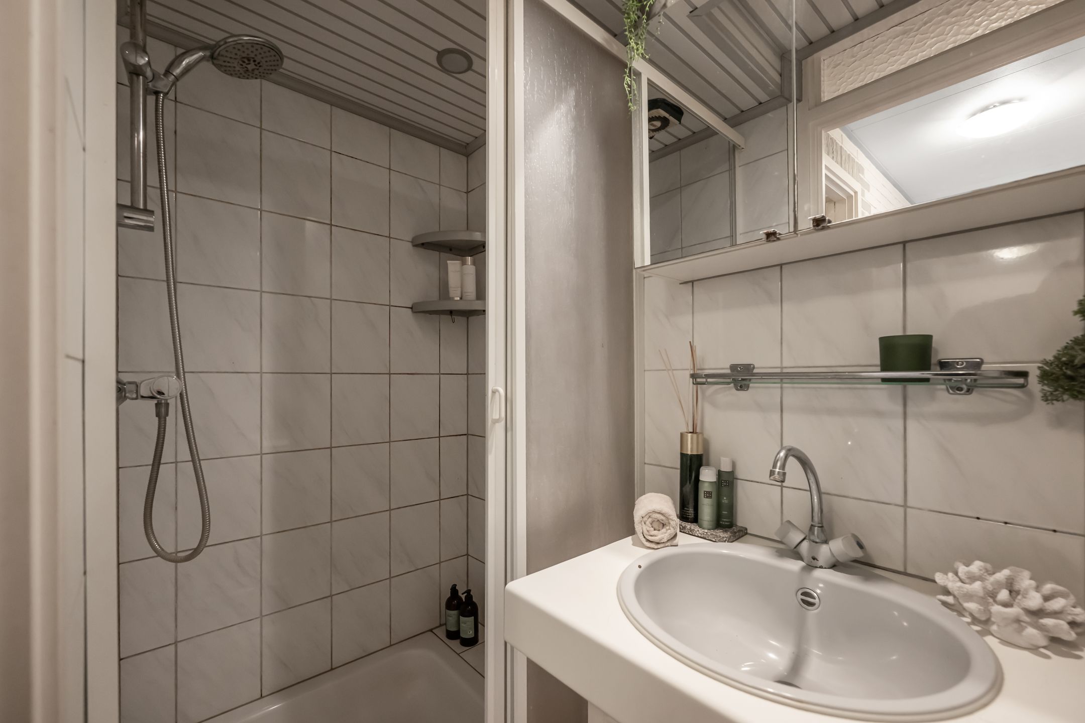 Foto 42 van Dekkerstraat 28