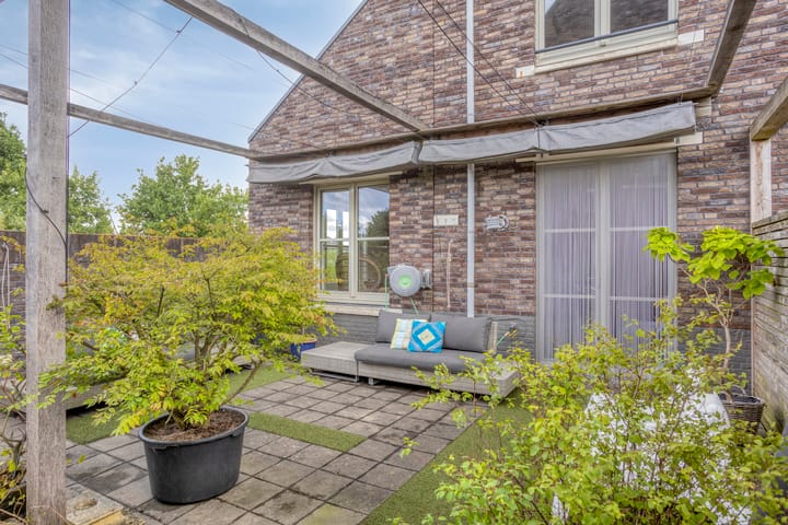 Photo 52 of Hoefslag 10