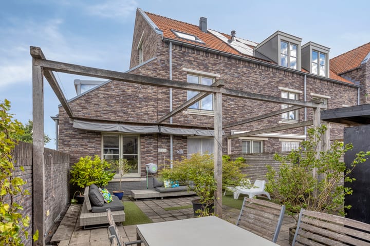 Photo 53 of Hoefslag 10