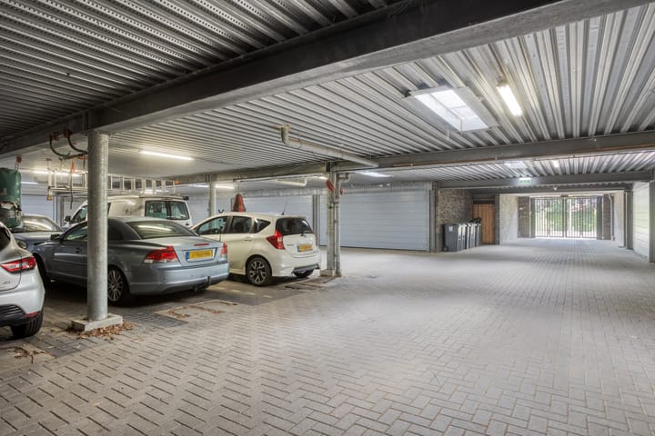 Photo 58 of Hoefslag 10