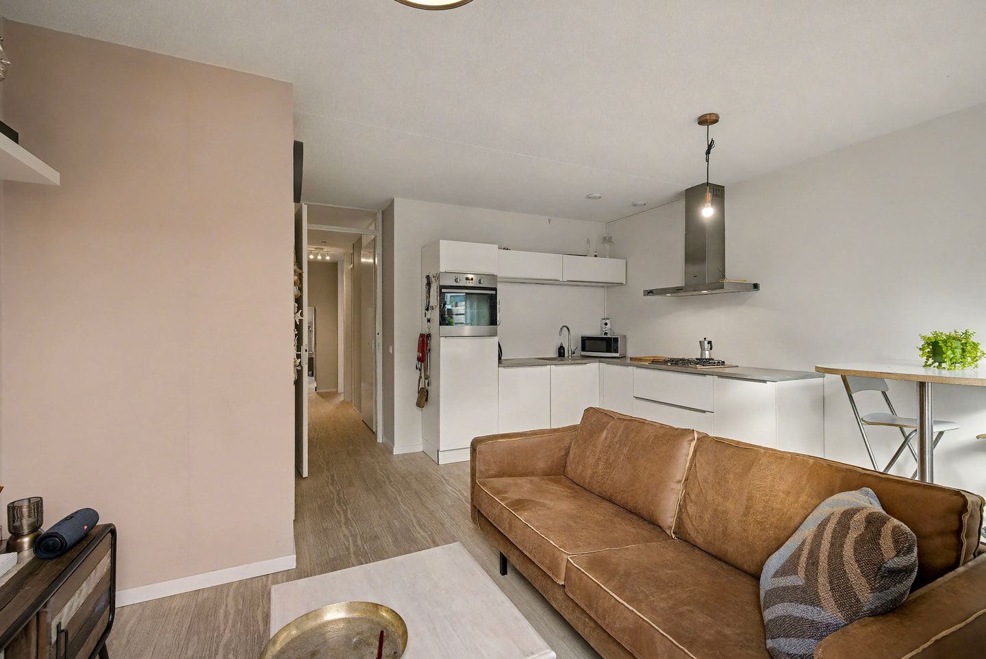 Photo 4 of Narcisstraat 21