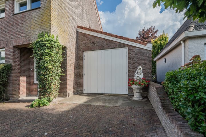 Photo 9 of Jagershei 17