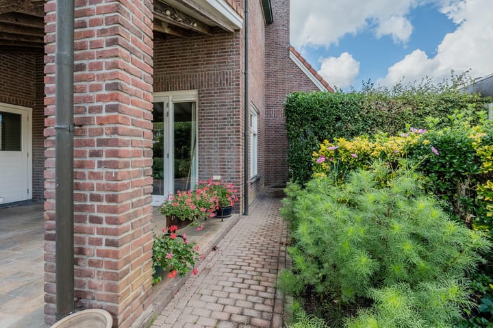 Photo 60 of Jagershei 17