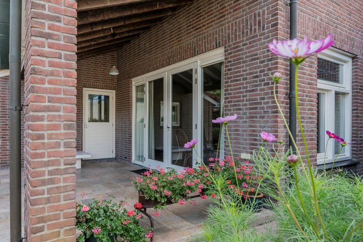 Photo 61 of Jagershei 17