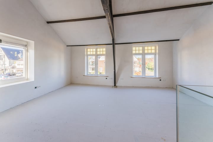 Photo 5 of Rijksstraatweg 183-A