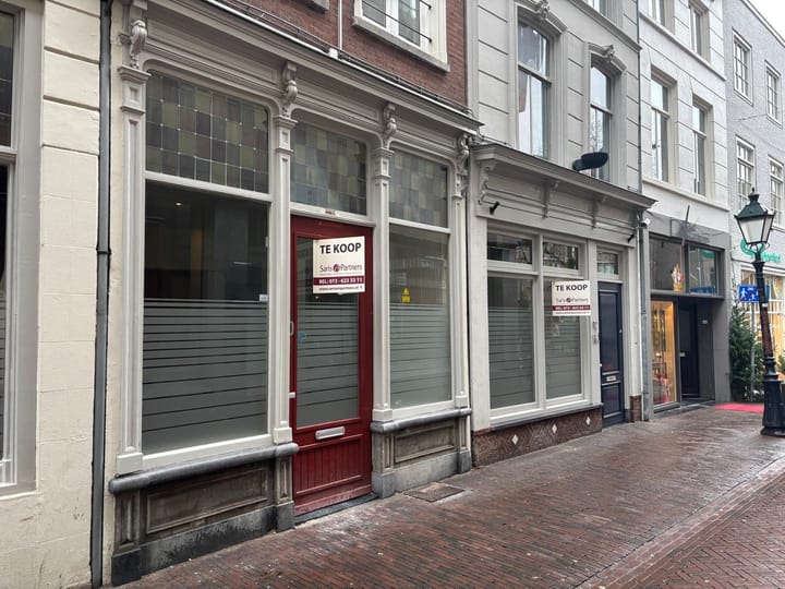 Minderbroedersstraat 10