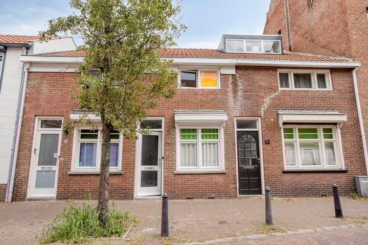 Photo 2 of Grote Bagijnestraat 36