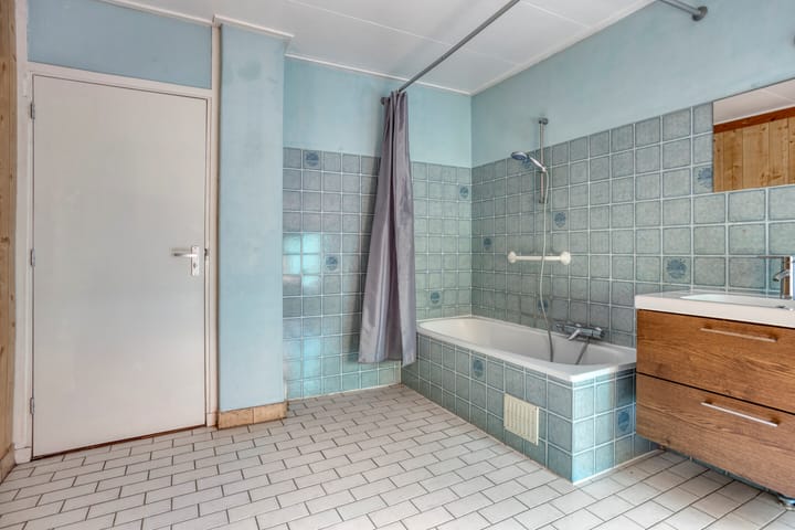 Photo 11 of Grote Bagijnestraat 36