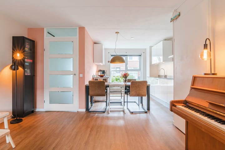 Foto 9 van Woelmuisstraat 4