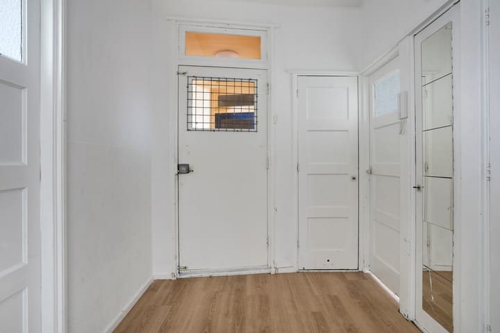 Foto 19 van Floresstraat 9-A