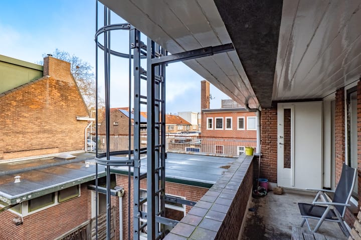 Foto 25 van Sweder van Zuylenweg 6