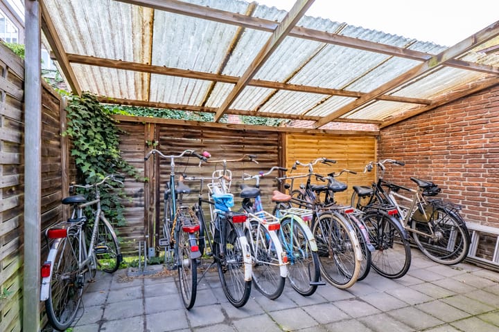 Foto 26 van Sweder van Zuylenweg 6