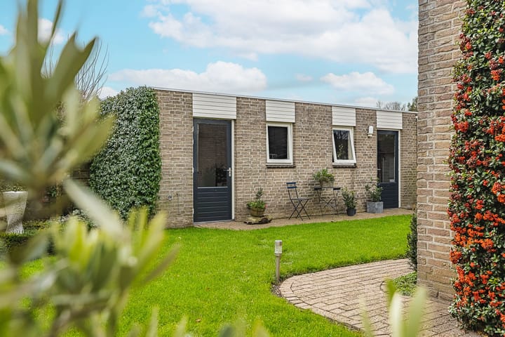 Foto 43 van Aanstee 18