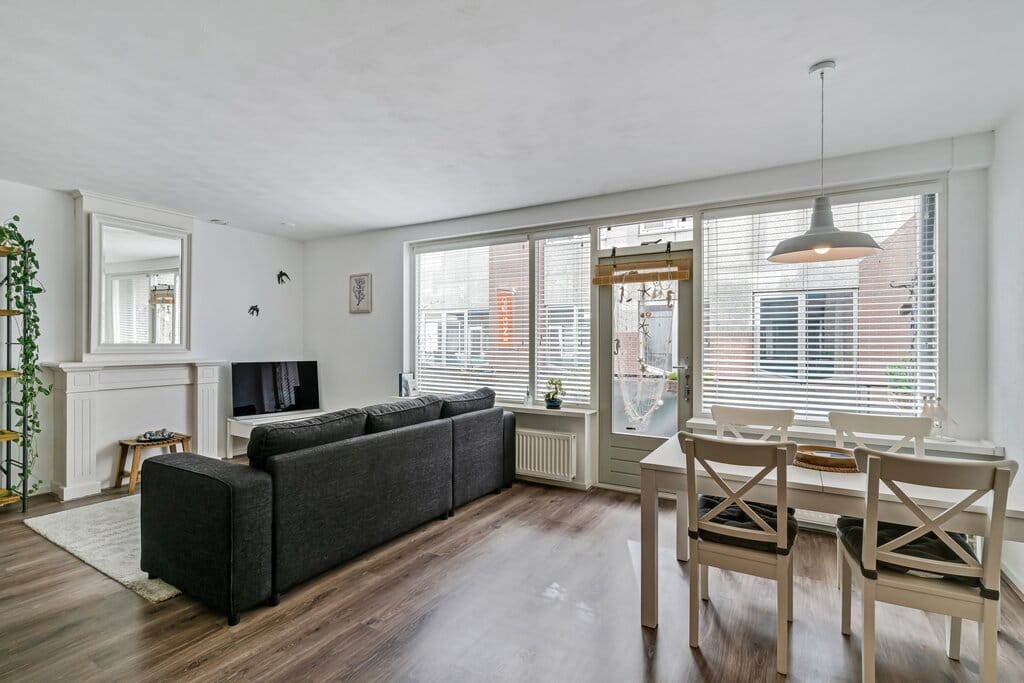 Foto 2 van Raadhuisstraat 9