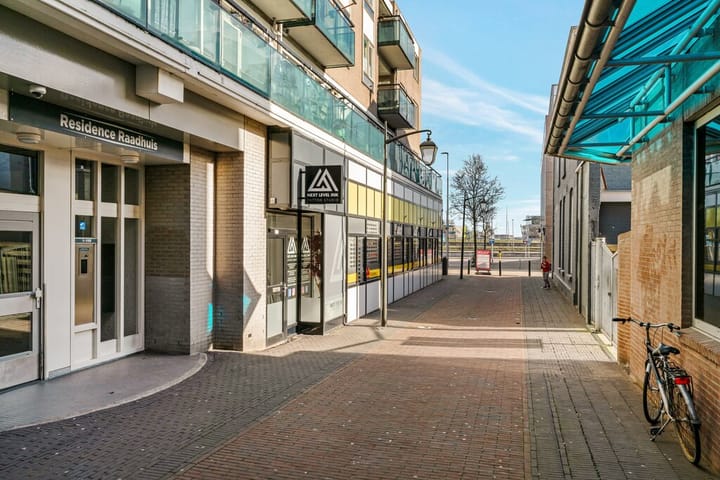 Photo 23 of Raadhuisstraat 9