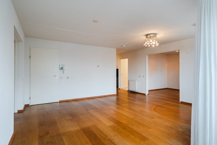 Photo 10 of Zeeweg 105