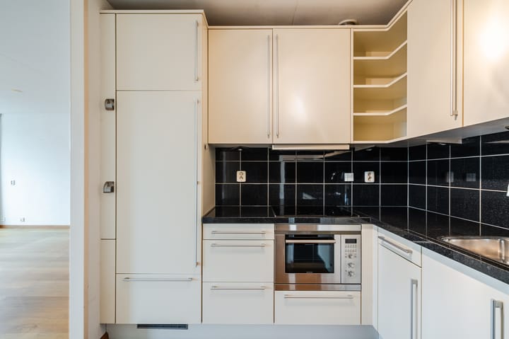 Photo 15 of Zeeweg 105