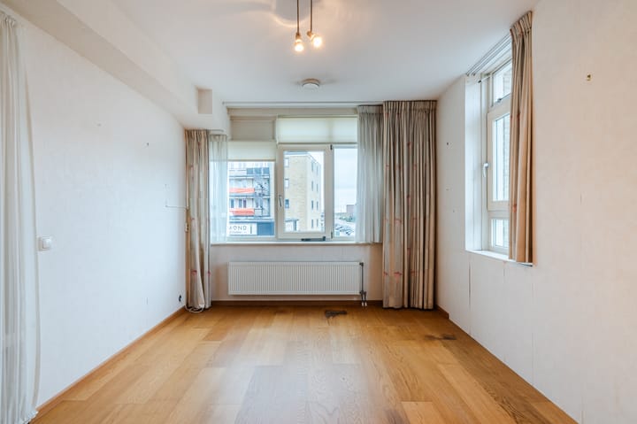 Photo 19 of Zeeweg 105