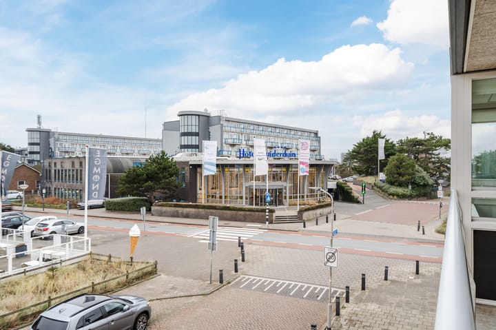 Photo 28 of Zeeweg 105