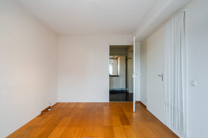 Photo 21 of Zeeweg 105