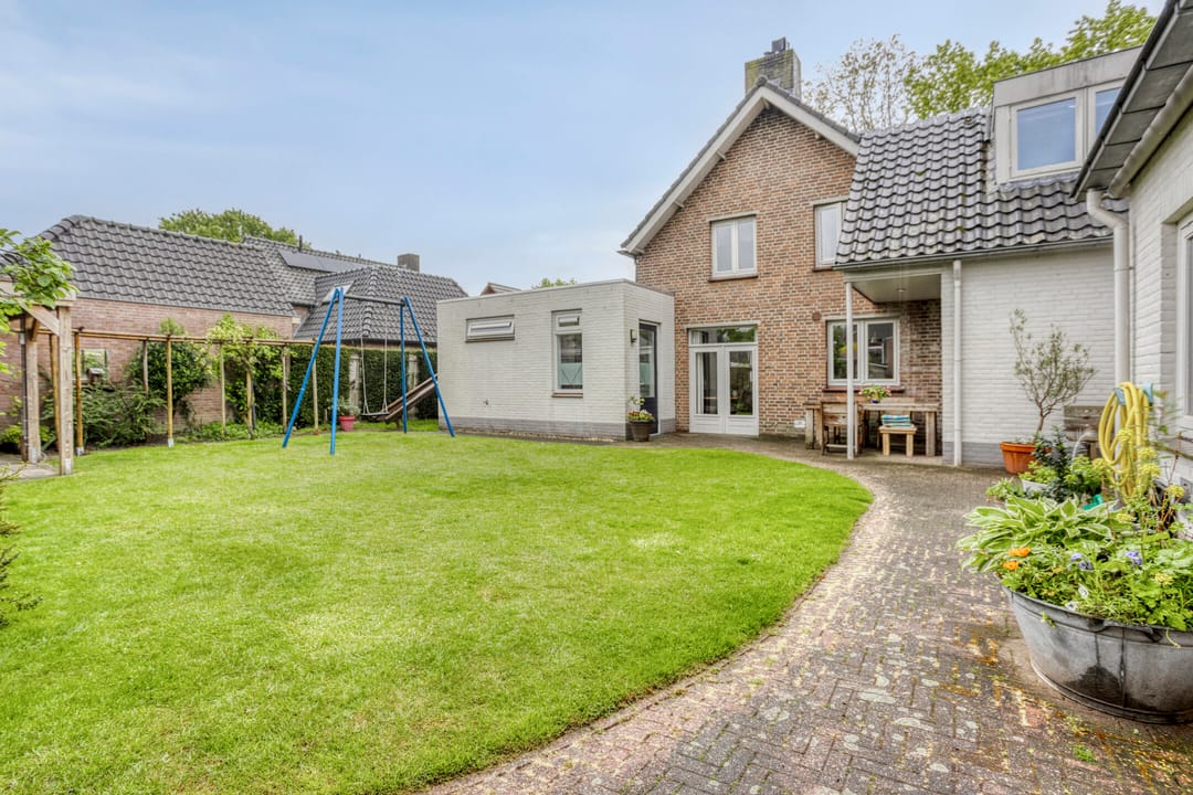 Foto 38 van Pastoor Boelensstraat 10