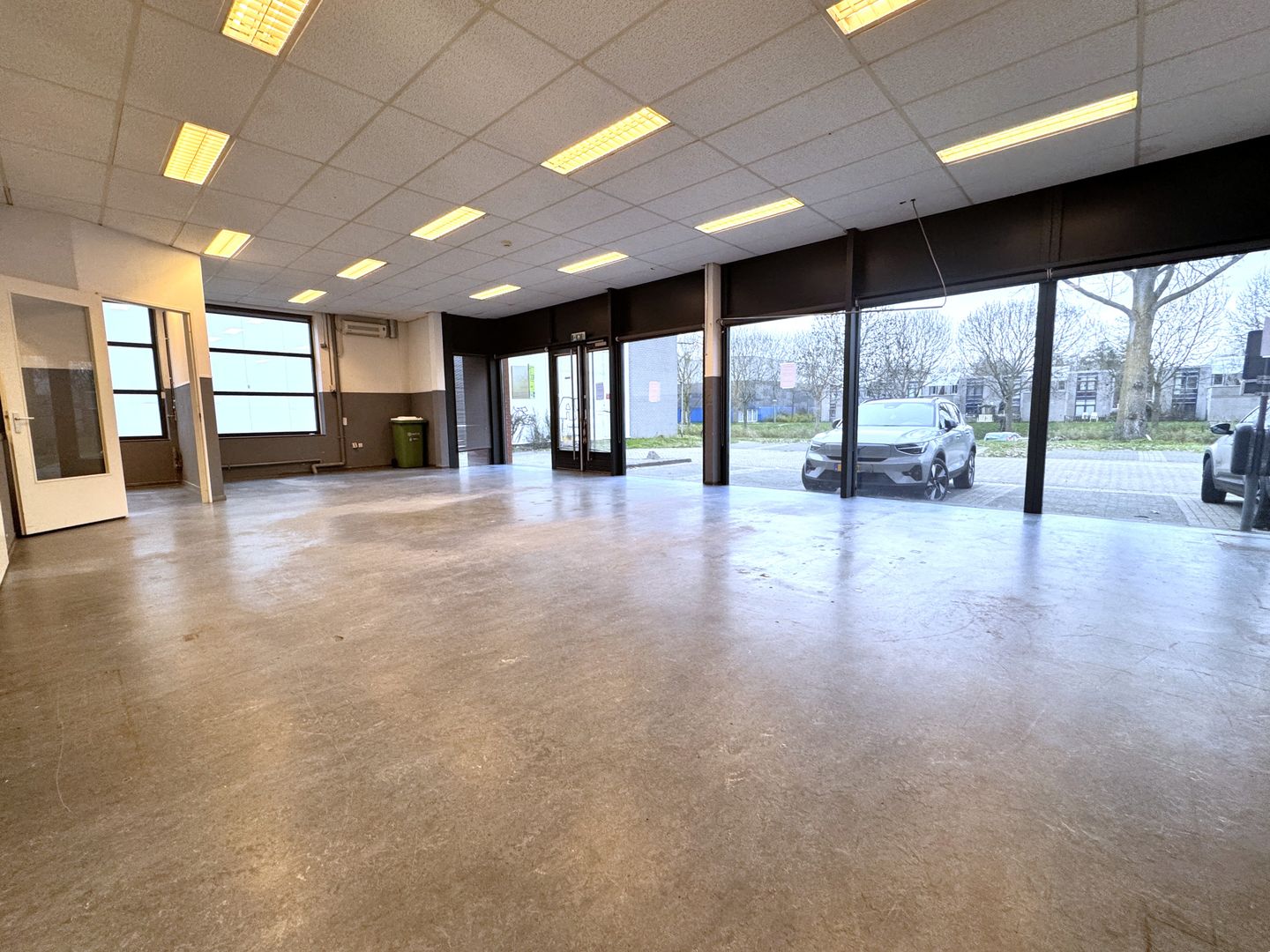 Bekijk foto 2 van Markerkant 10 136-E