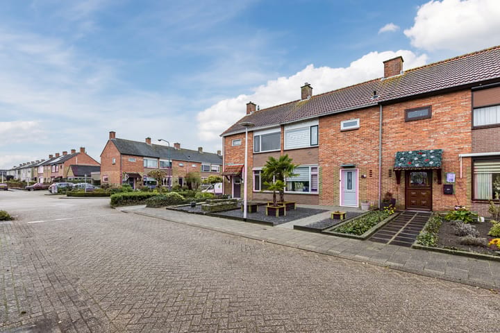 Photo 7 of Kardinaal Frankenbergstraat 21