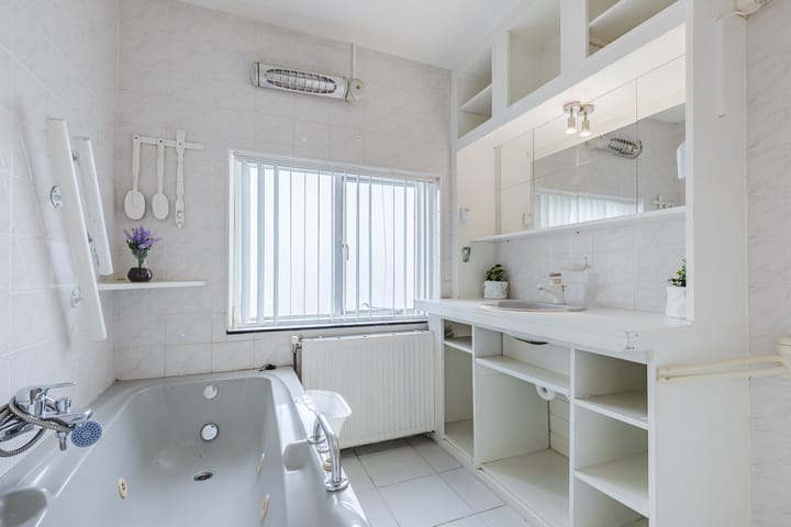 Photo 32 of Kardinaal Frankenbergstraat 21