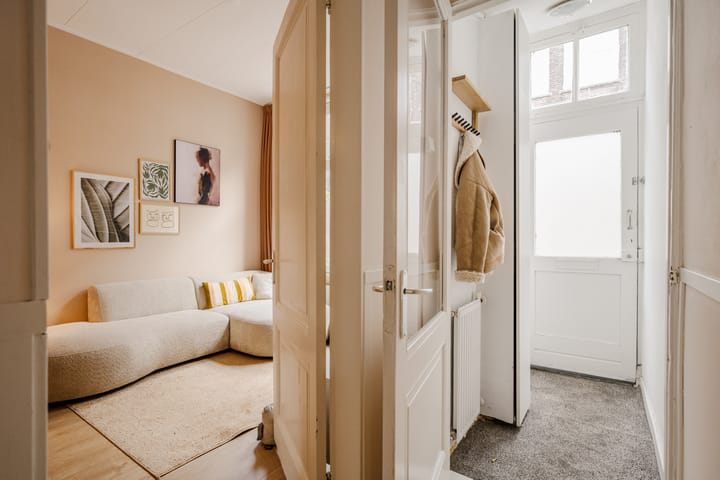 Photo 6 of Generaal De la Reijstraat 33-ZW