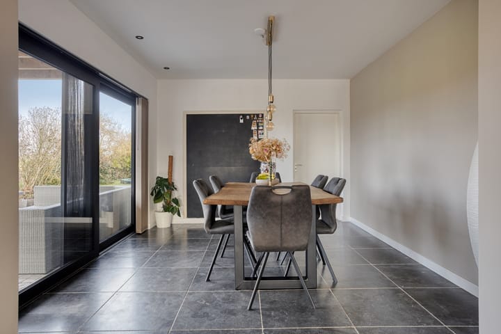 Photo 11 of Kloosterstraat 31