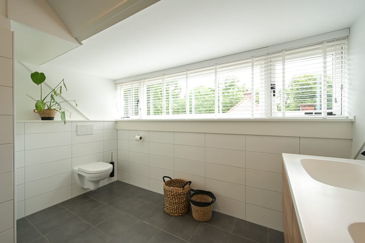 Foto 42 van Eikenlaan 14-A