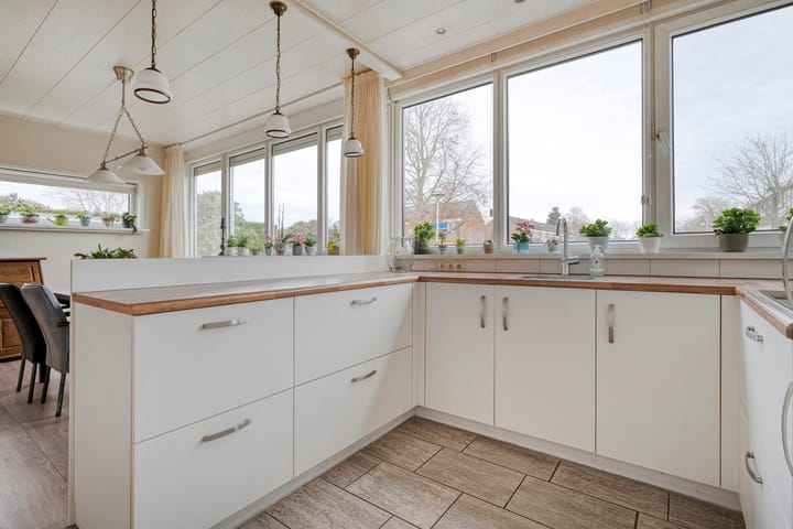 Photo 17 of Constantijn Huygensstraat 32