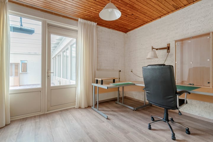 Photo 23 of Constantijn Huygensstraat 32