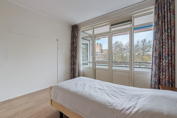 Foto 24 van Julianaplein 16