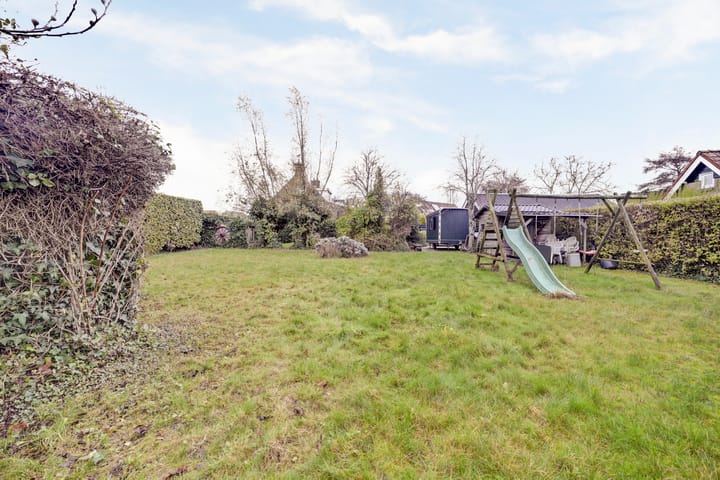 Foto 32 van Akker 12