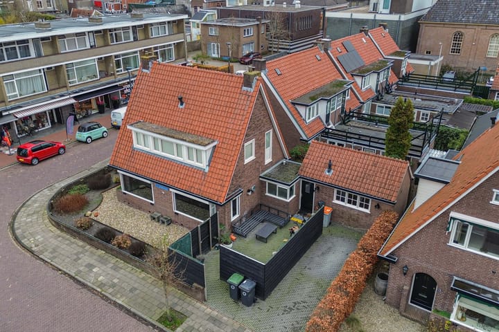 Foto 2 van Jan Gelinde van Blomstraat 11