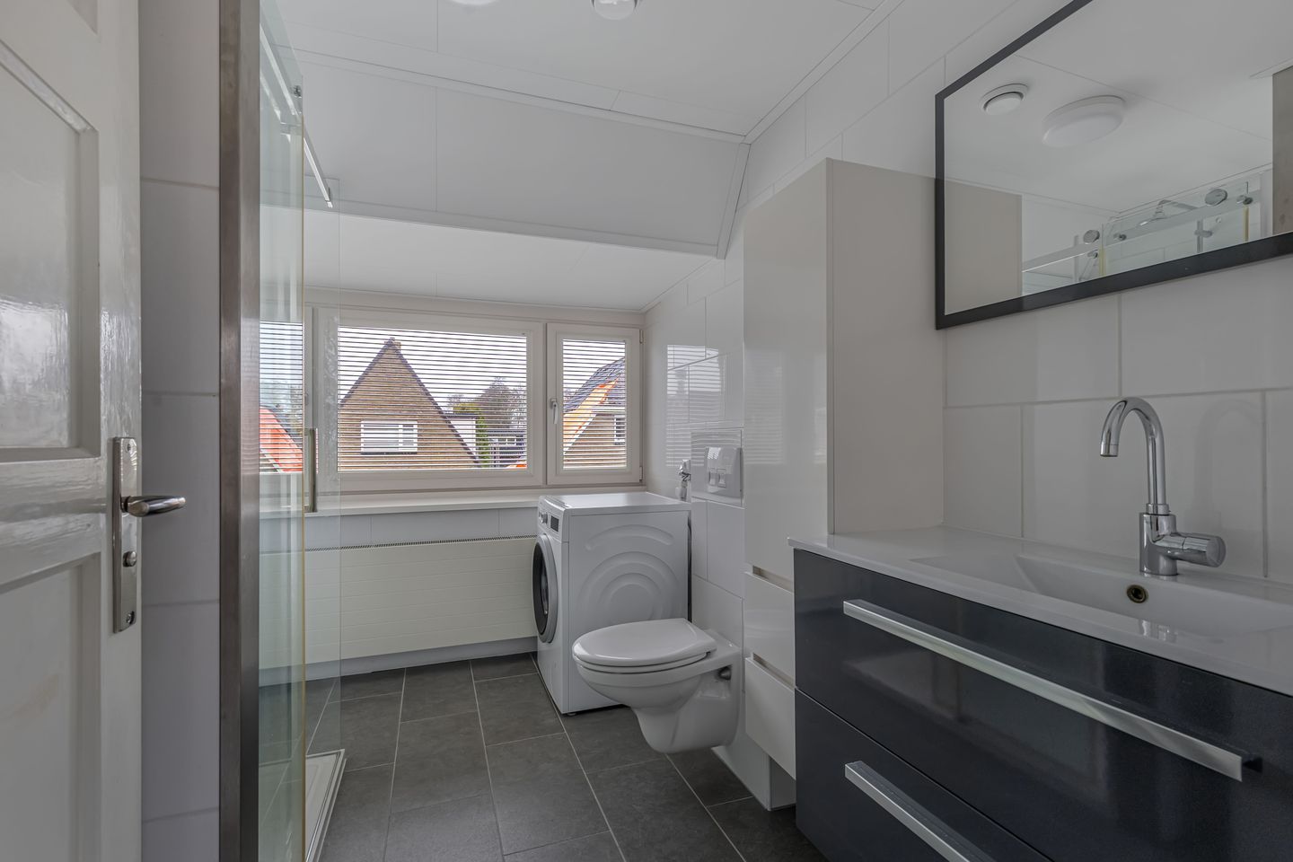 Foto 25 van Jan Gelinde van Blomstraat 11