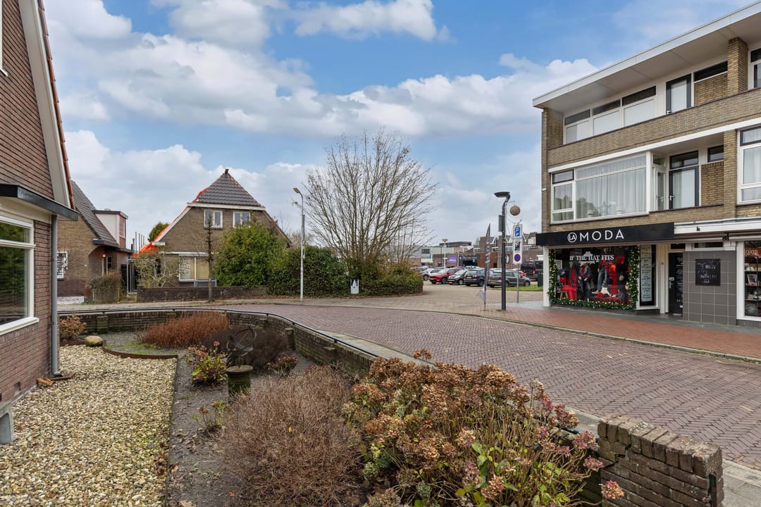 Foto 31 van Jan Gelinde van Blomstraat 11