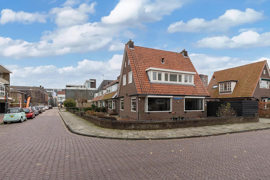 Foto 32 van Jan Gelinde van Blomstraat 11