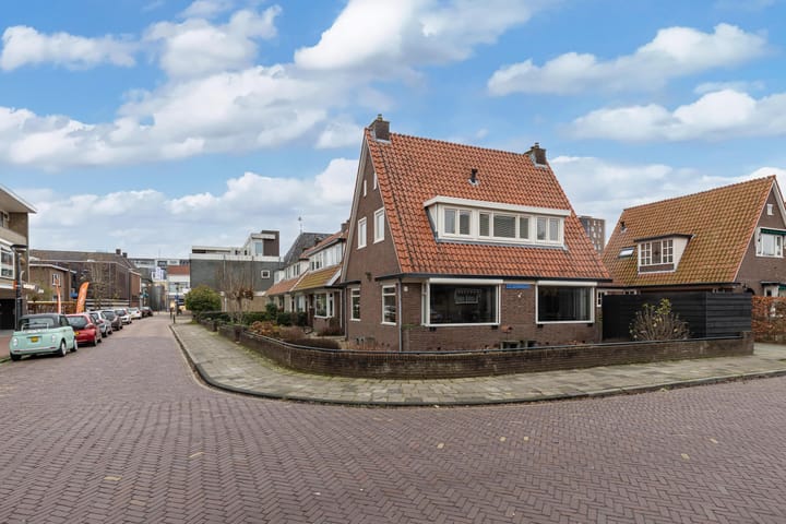 Foto 32 van Jan Gelinde van Blomstraat 11