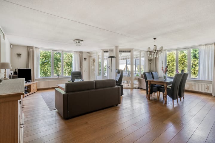 Foto 10 van van Hornstraat 36