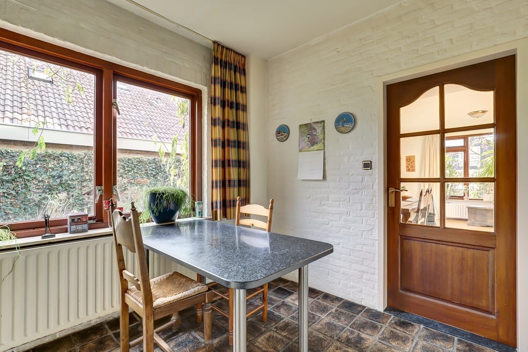 Photo 11 of Piet Mondriaanstraat 2