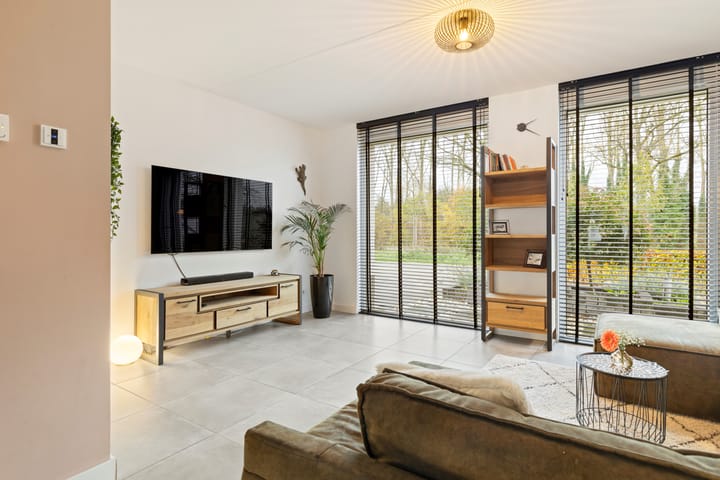 Foto 10 van Rooijseweg 17-A