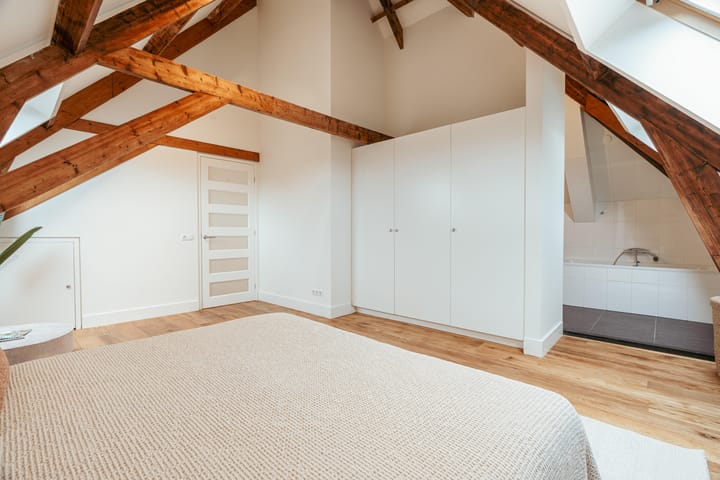 Foto 36 van Van Baerlestraat 17-3