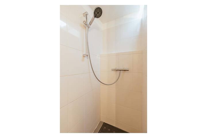 Foto 33 van Van Baerlestraat 17-3