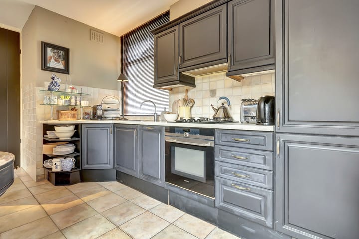 Photo 2 of Sir Winston Churchill-laan 45