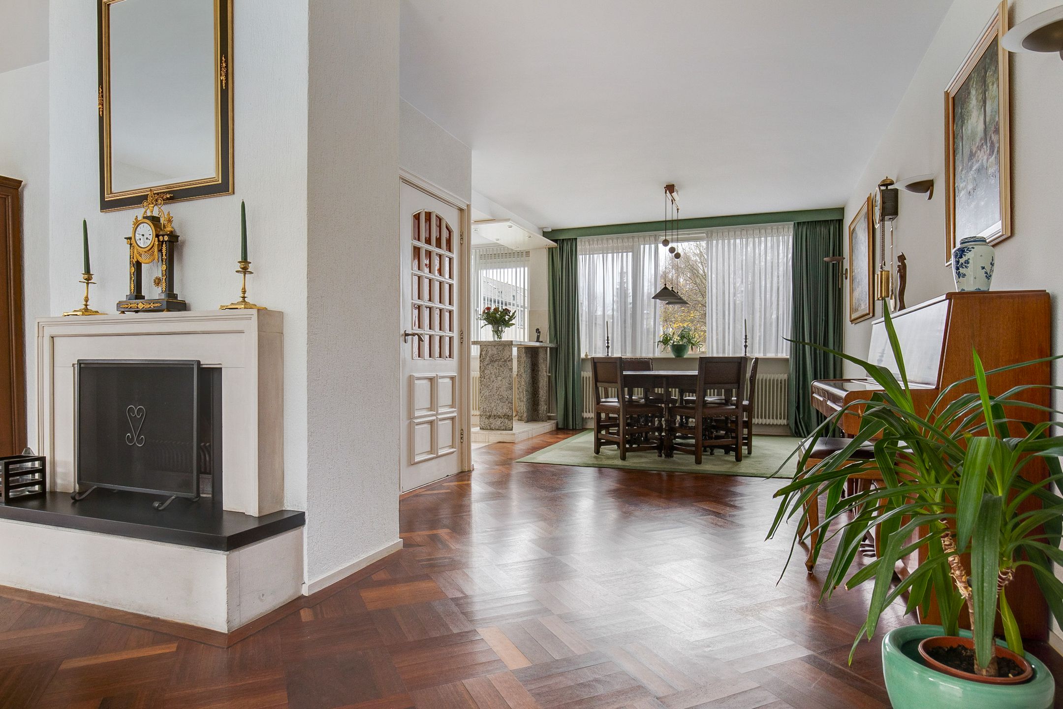 Foto 15 van Weegbreestraat 20