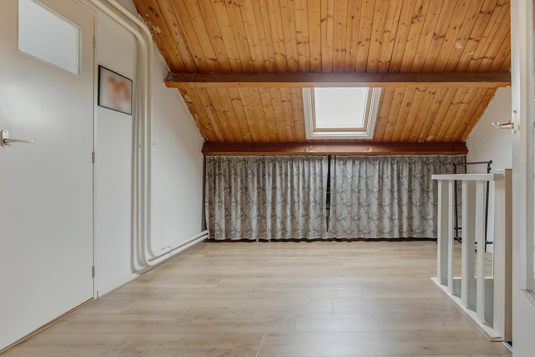 Foto 38 van Weegbreestraat 20