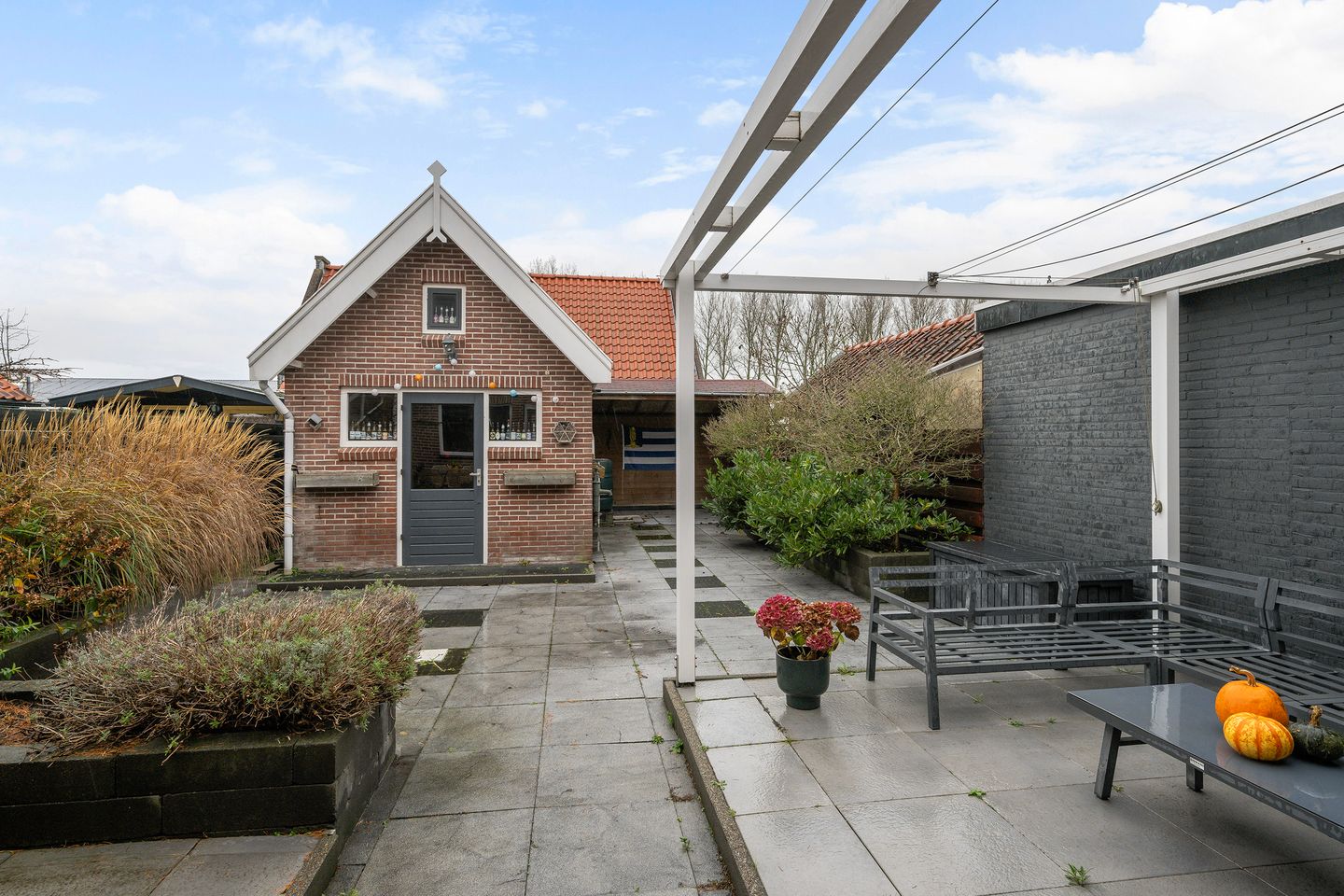 Foto 5 van Tienhoven 8